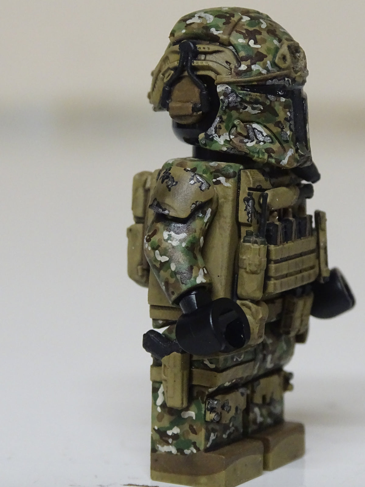 Galac-Tac Mandalorian Custom Minifigure