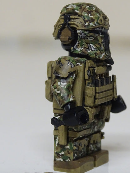 Galac-Tac Mandalorian Custom Minifigure