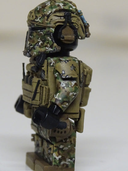 Galac-Tac Mandalorian Custom Minifigure