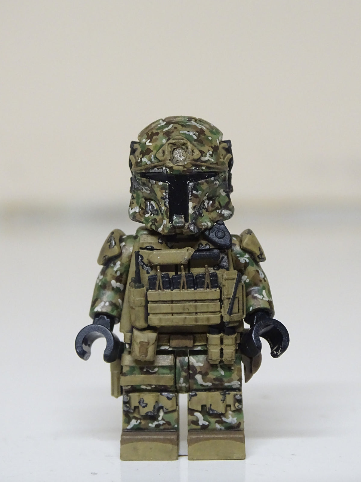 Galac-Tac Mandalorian Custom Minifigure
