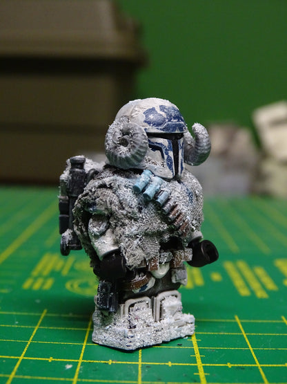 Winter Wanderer Mandalorian Custom Minifigure